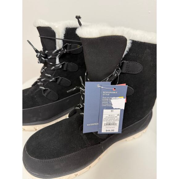 Corie Boots with Memory Foam Insole from Universal Thread - Picture 3 of 5